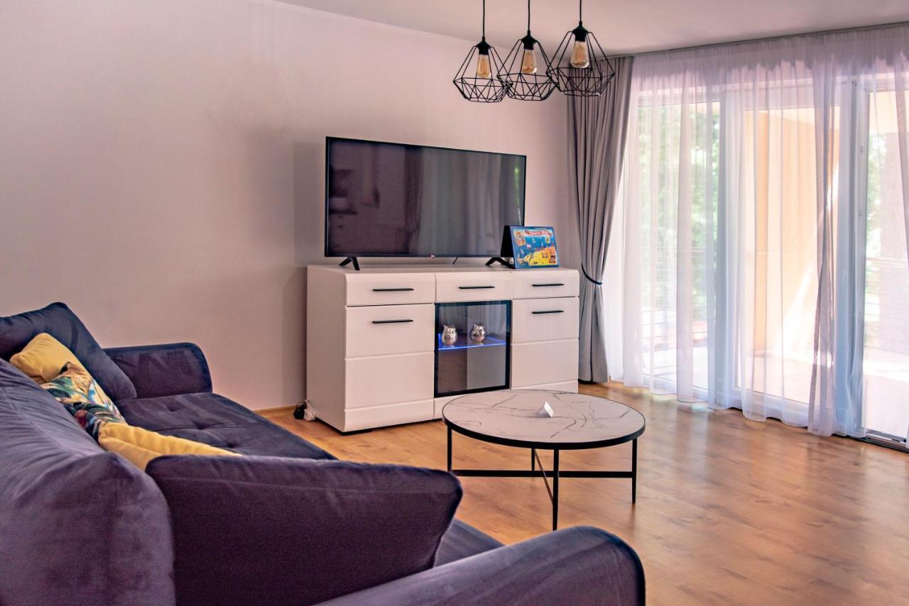 Apartamenty Kornel ポビエロボ エクステリア 写真
